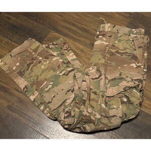 Army Combat Uniform Flame Resistant Insect Repellant Apparel Size M Cargo Pants